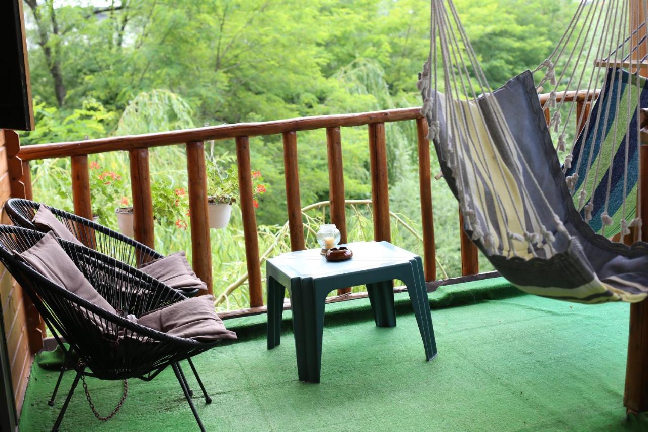 Cuibul Vulturilor - Casuta In Copac Villa Moisei Ngoại thất bức ảnh